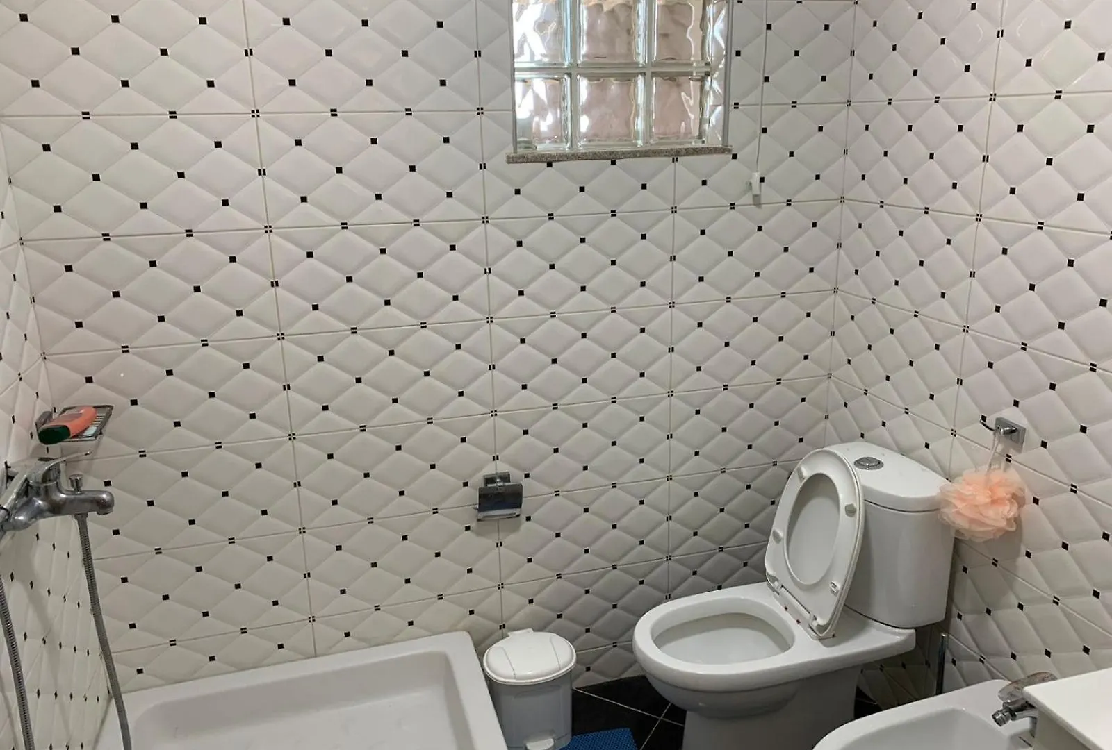 Pere'S Holiday Apartament Pogradec Apartment